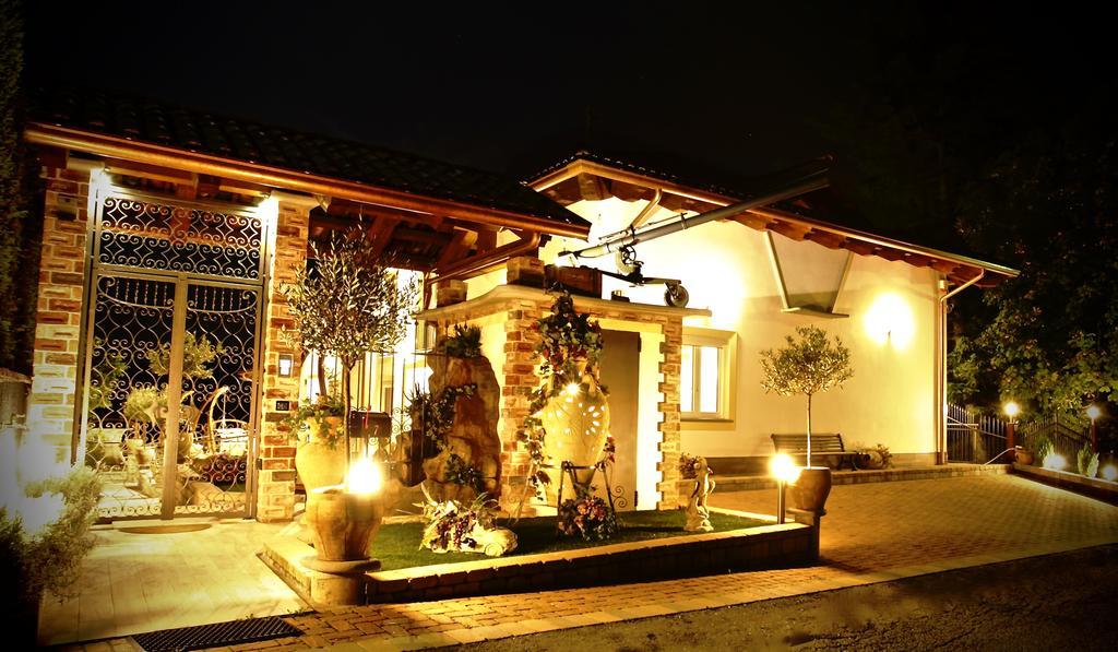 Wellness Suite Na' Canuna' Roddi Exteriér fotografie