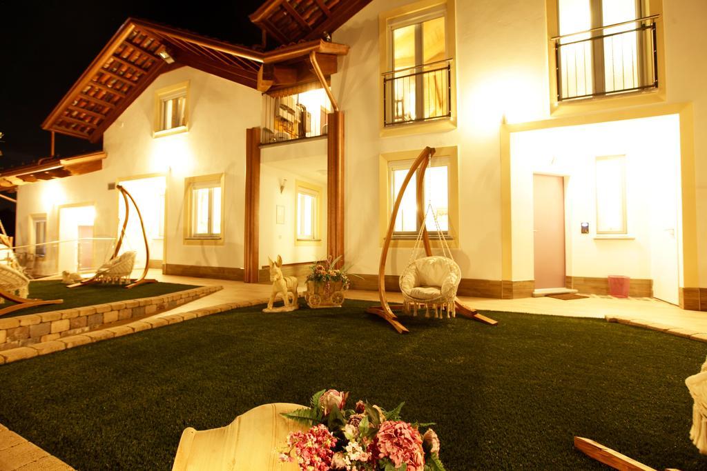 Wellness Suite Na' Canuna' Roddi Exteriér fotografie