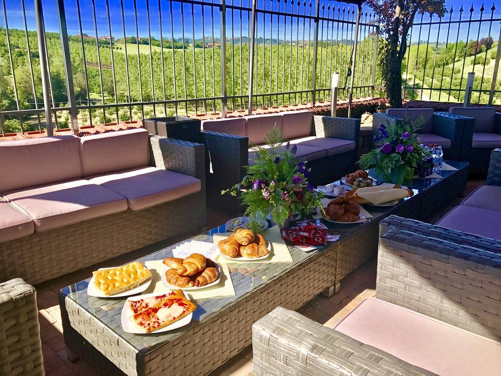 Wellness Suite Na' Canuna' Roddi Exteriér fotografie