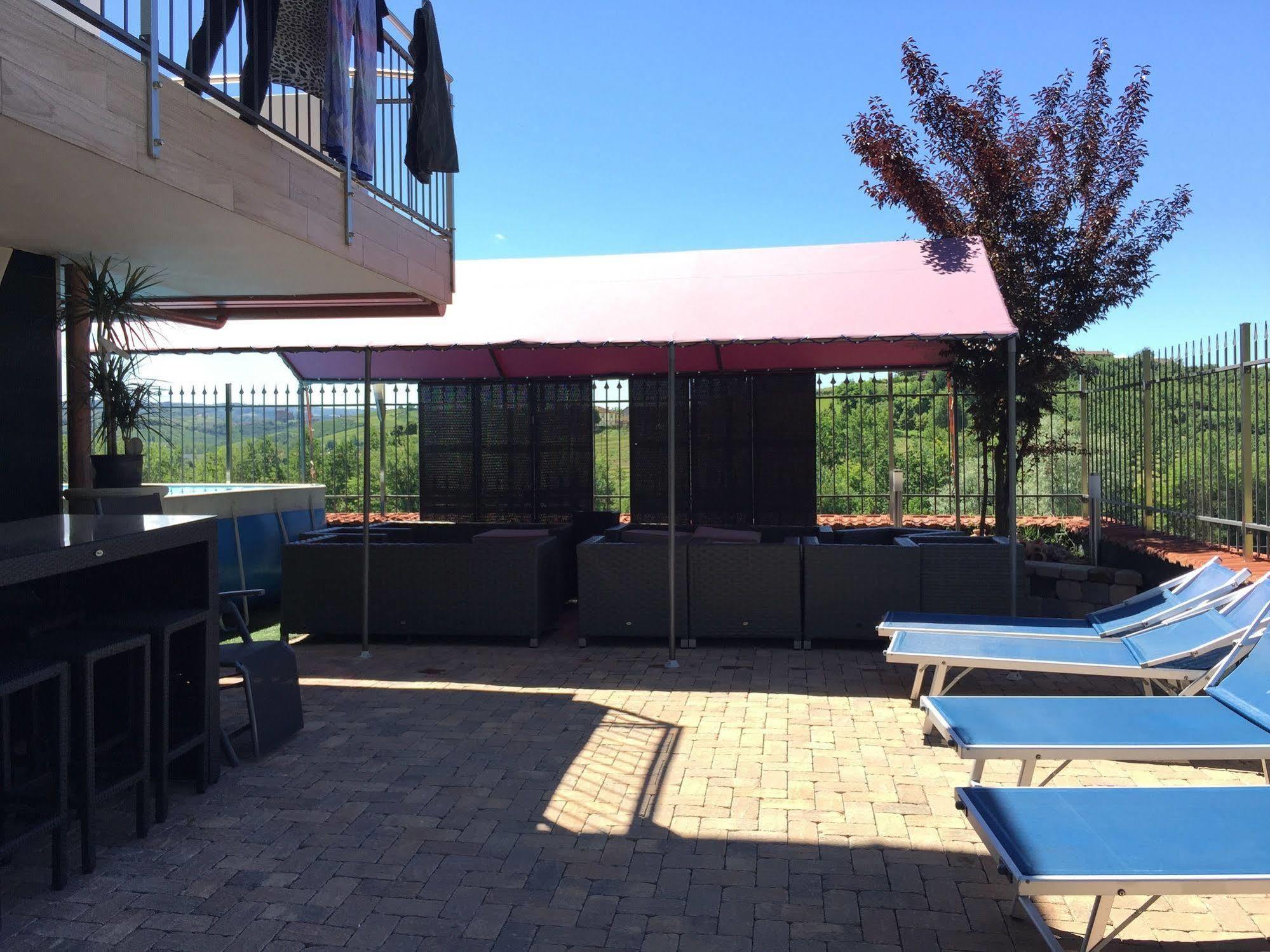Wellness Suite Na' Canuna' Roddi Exteriér fotografie