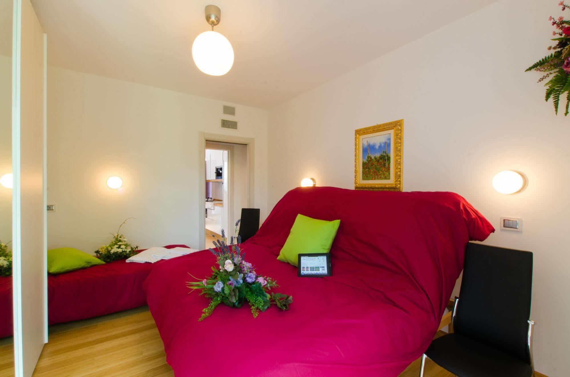 Wellness Suite Na' Canuna' Roddi Exteriér fotografie