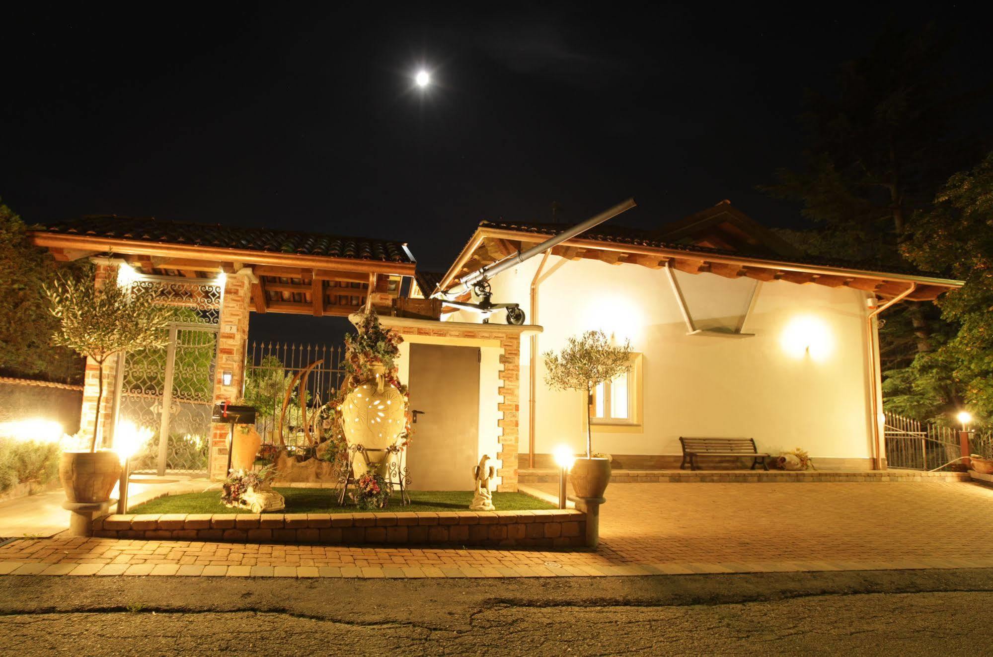 Wellness Suite Na' Canuna' Roddi Exteriér fotografie